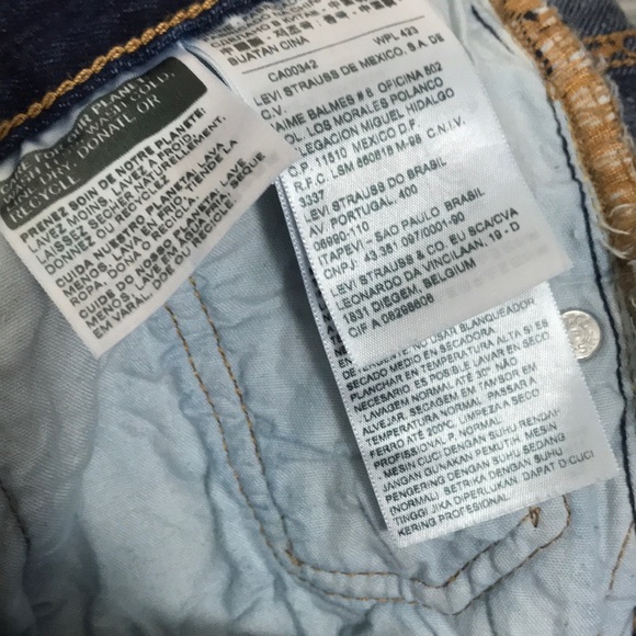 Levi Shorts W25 - Picture 3 of 3